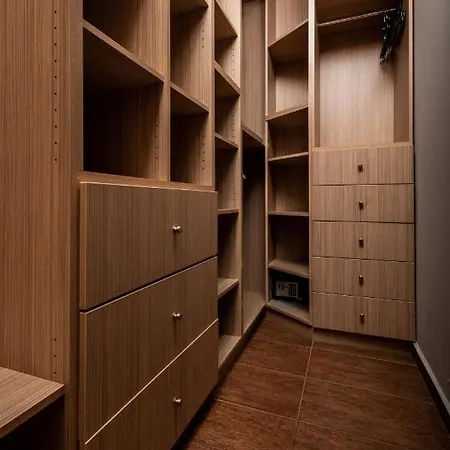 Apartment Lara *