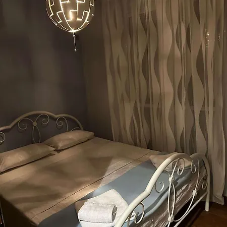 Lara Apartment
